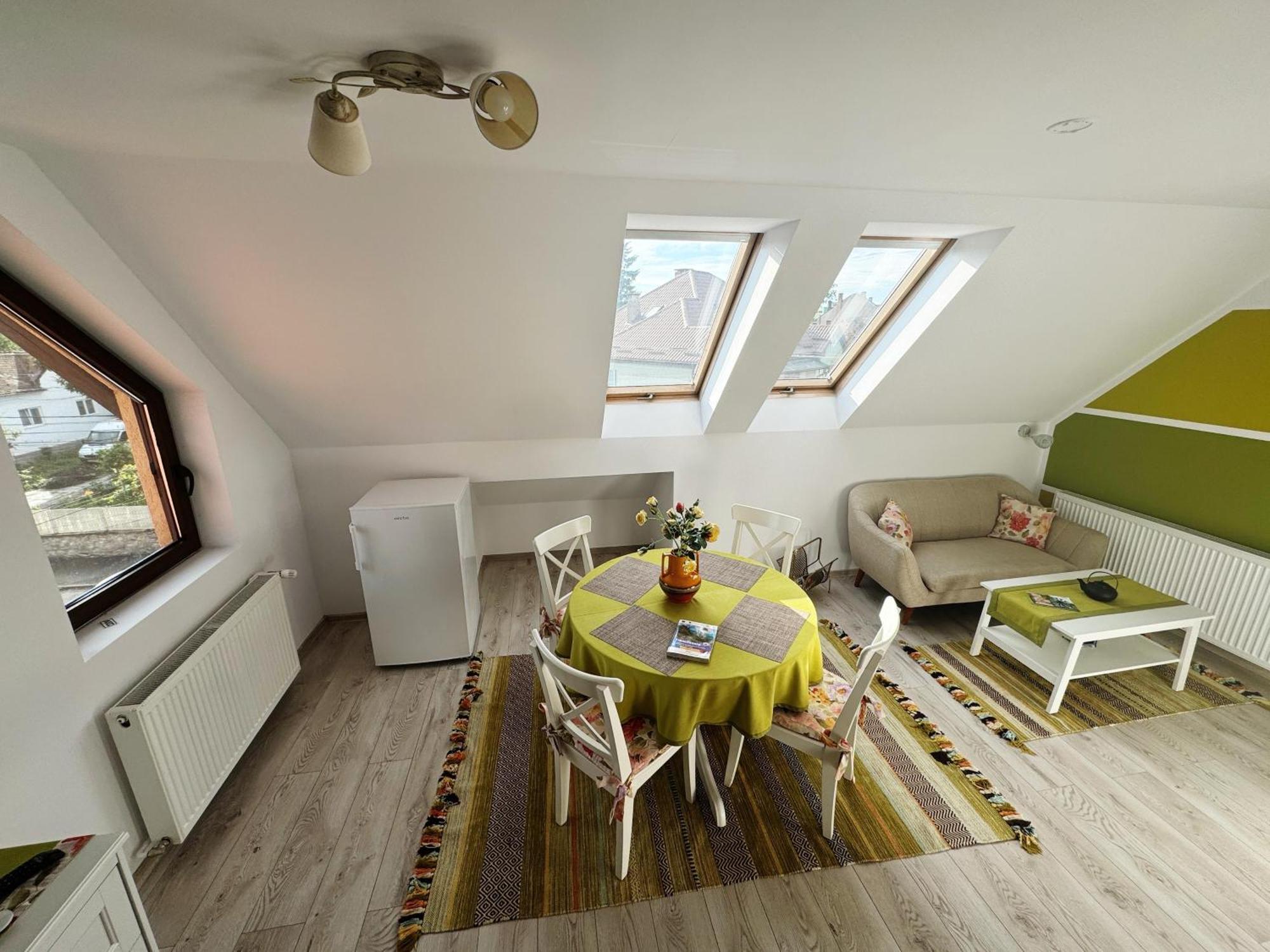Carpathian Newstar Hotel ซีบิว ภายนอก รูปภาพ