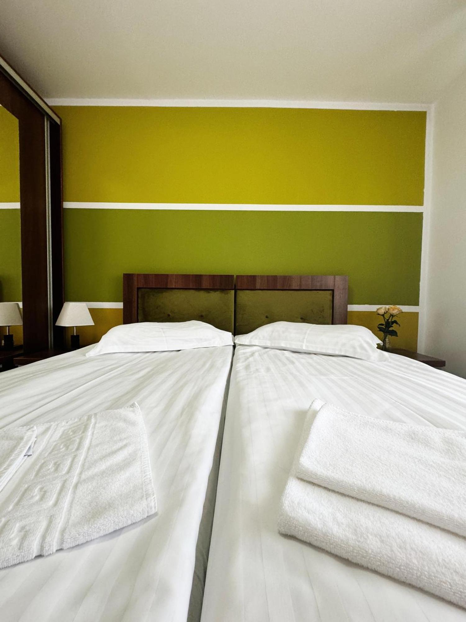 Carpathian Newstar Hotel ซีบิว ภายนอก รูปภาพ