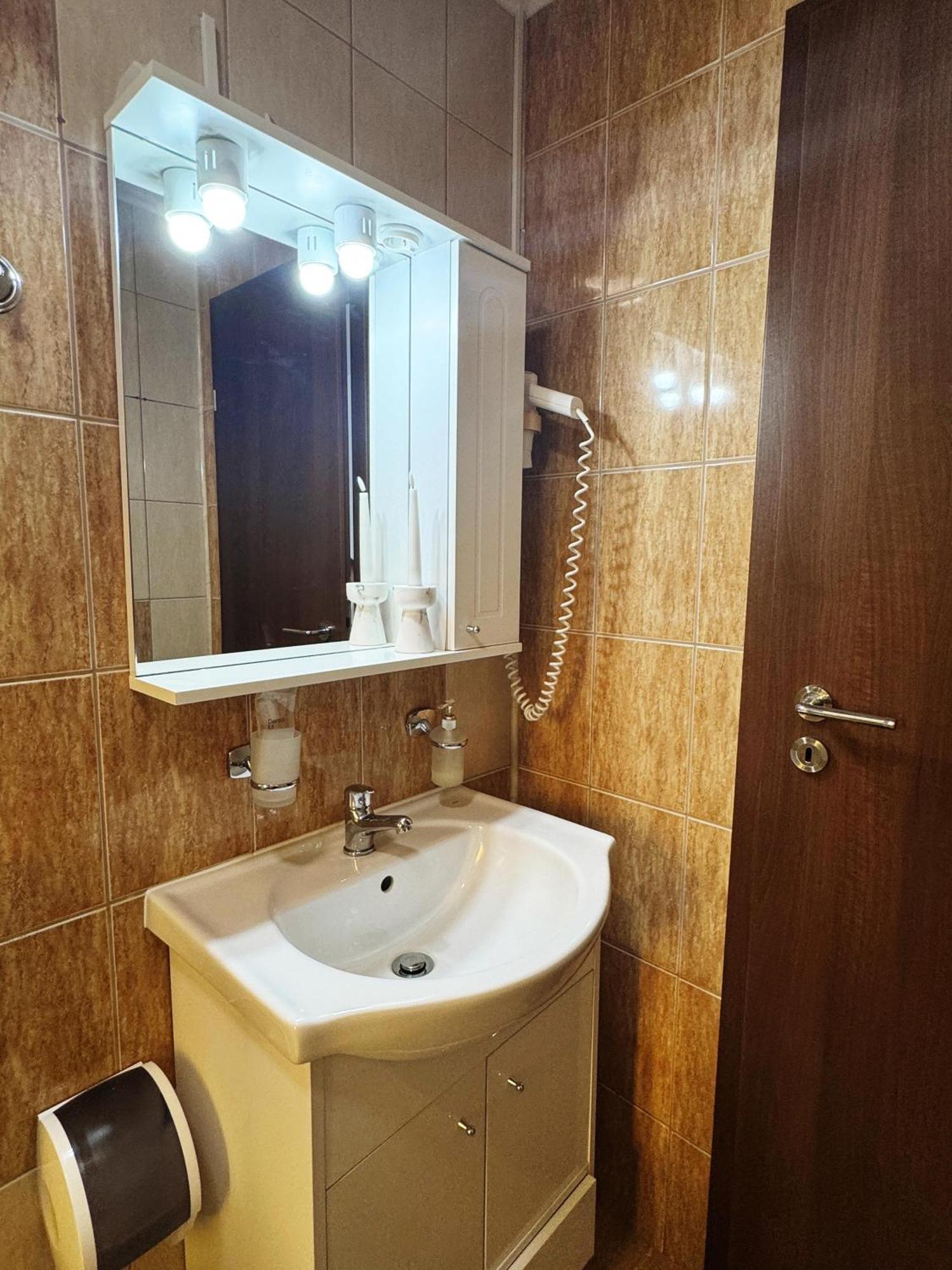 Carpathian Newstar Hotel ซีบิว ภายนอก รูปภาพ
