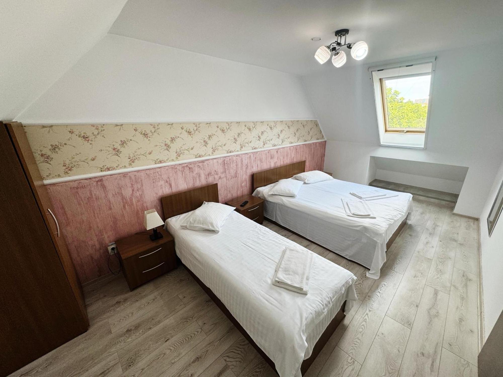 Carpathian Newstar Hotel ซีบิว ภายนอก รูปภาพ